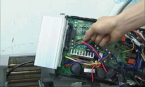 柘荣美的空调电话是多少